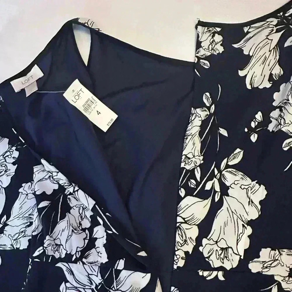 Ann Taylor Loft women’s dress, size 4 NWT - Picture 4 of 5
